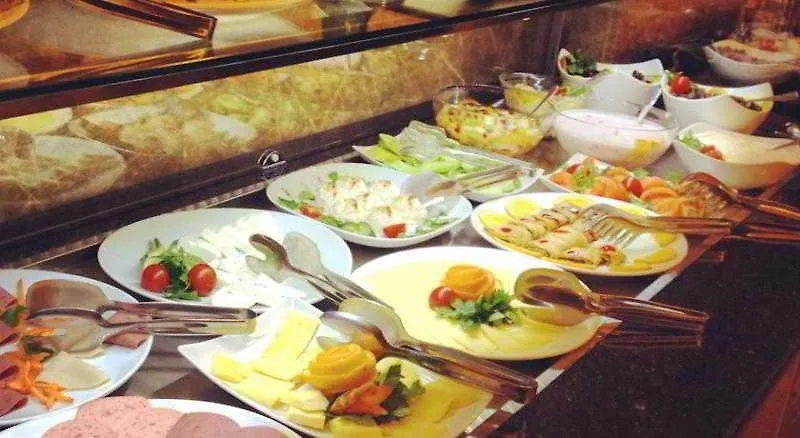 Regency World Hotel Istanbul 3*,