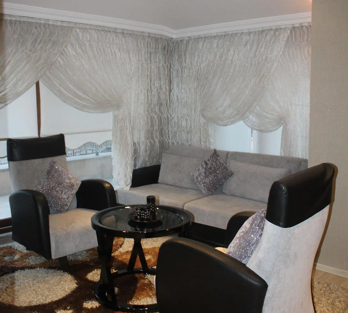 Regency World Hotel Istanbul 3*,